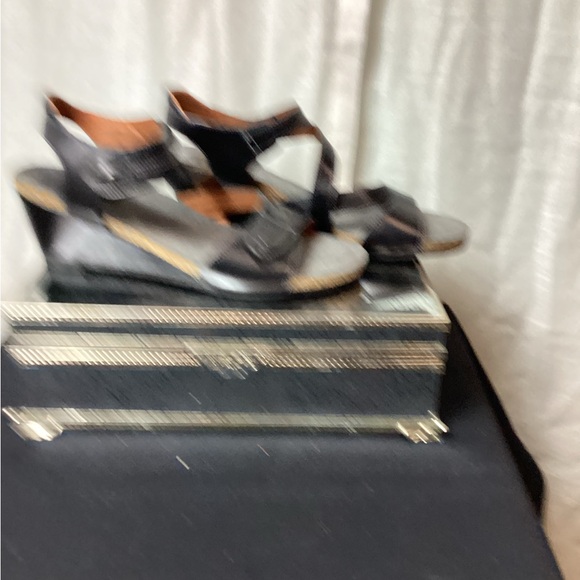 Taos Wizard Wedge Black Leather Sandals; Size 10-10.5 - Picture 8 of 8